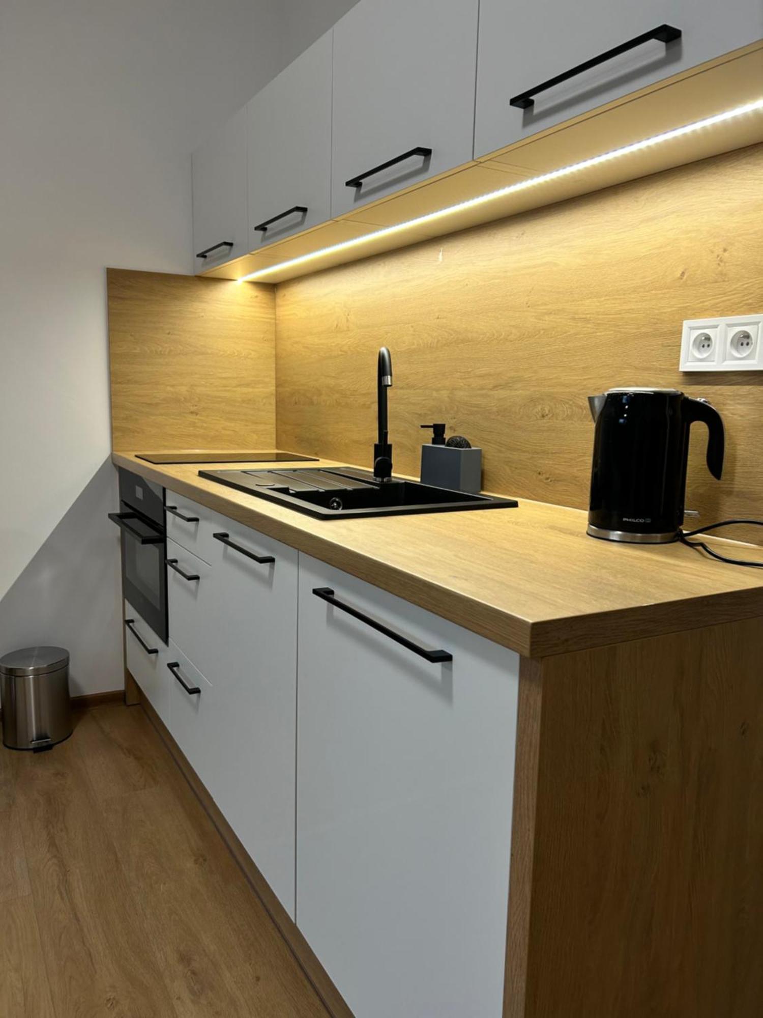 Ar Bali Wood Διαμέρισμα Košice Εξωτερικό φωτογραφία